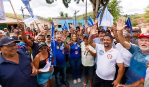 Campanha de Cláudia Oliveira ganha força e avança por cidades do Sul e Extremo Sul da Bahia